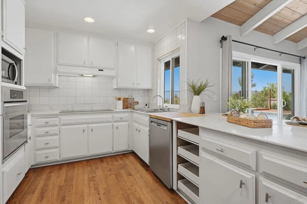 https://cdn.realtyfeed.com/cdn/127/306763788/b36e942e677836116f059c414cd68519.webp