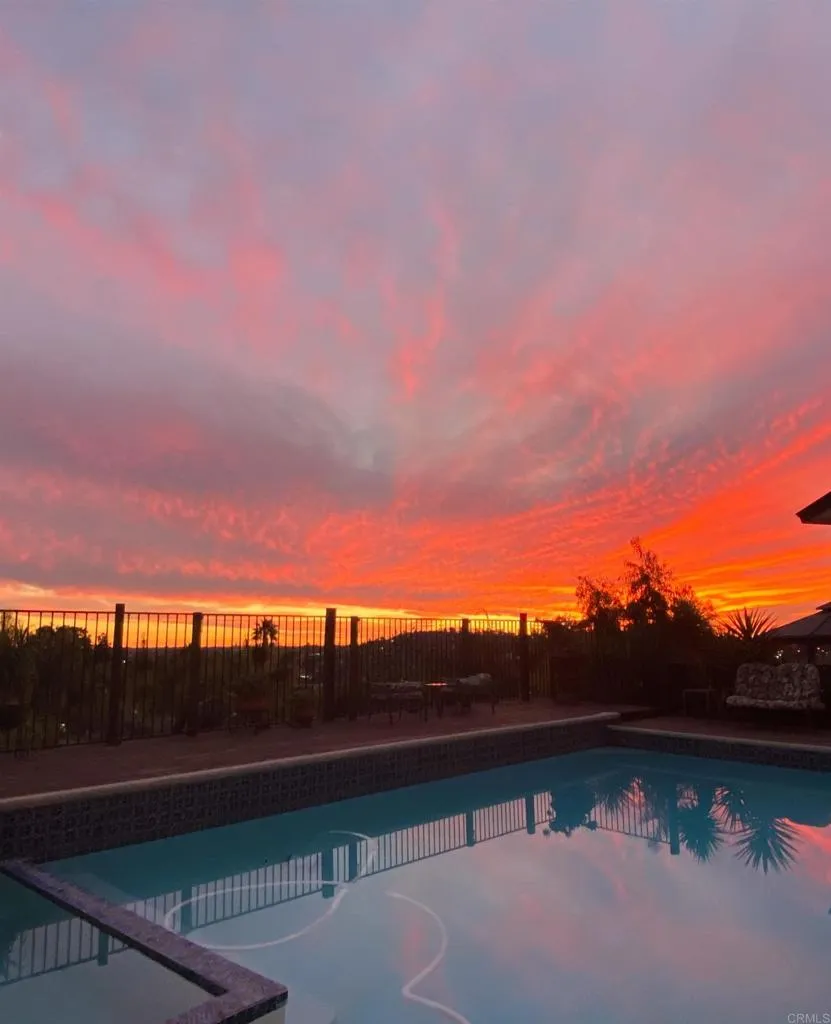 https://cdn.realtyfeed.com/cdn/127/306763788/f27e4edf711fa8523282416706233508.webp