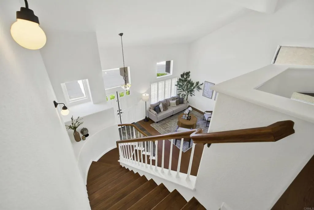 https://cdn.realtyfeed.com/cdn/127/306763819/40e8667b703eadd4571dc3da5c97f331.webp