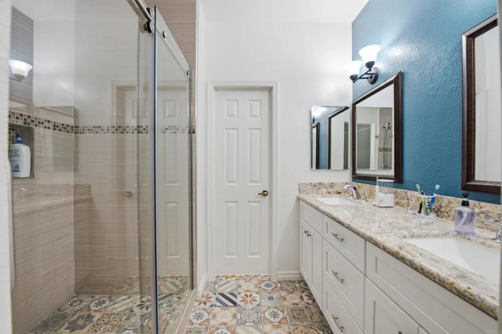 https://cdn.realtyfeed.com/cdn/127/306763825/f0e09c45a283d7addf5d61204a11cde3.webp