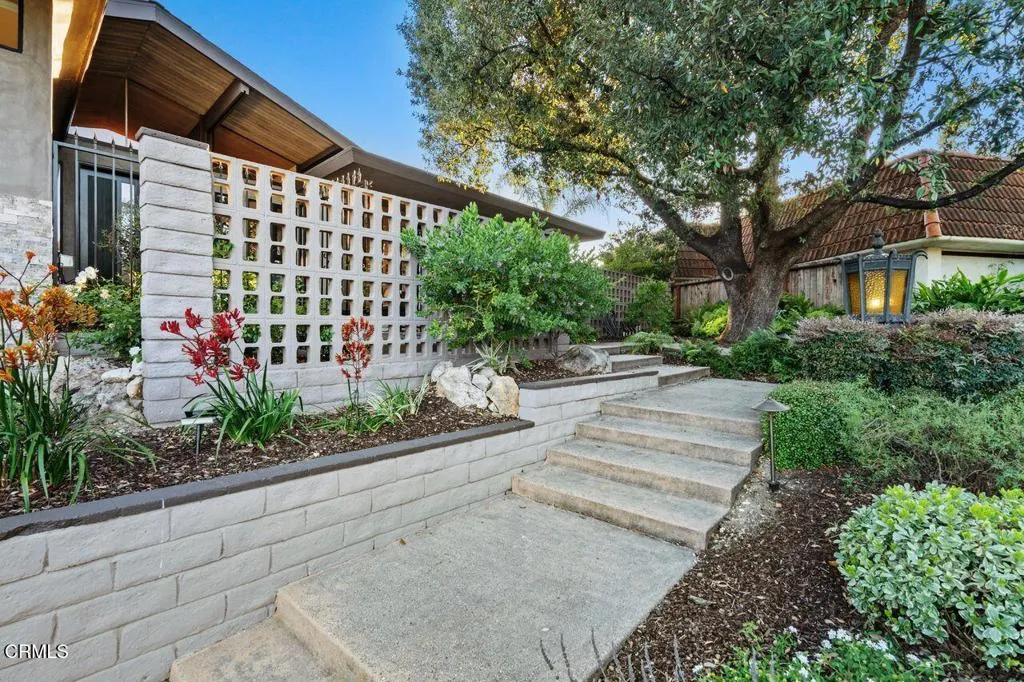 5645 Burning Tree Drive, La Canada Flintridge, CA 91011 - Photo 5 of 48, La Canada Flintridge, CA
