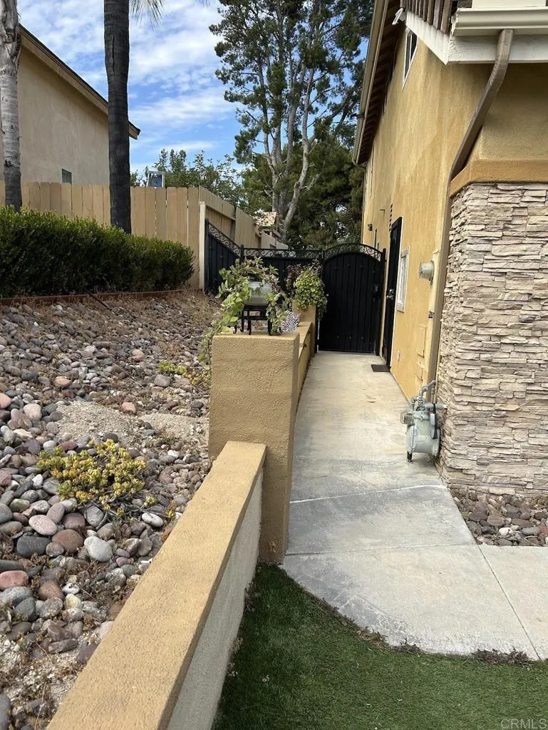 948 Martinique Drive, Chula Vista, CA 91913 - Photo 2 of 14, Chula Vista, CA