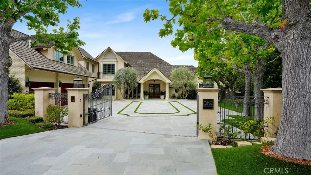 Featured Homes Featured Homes