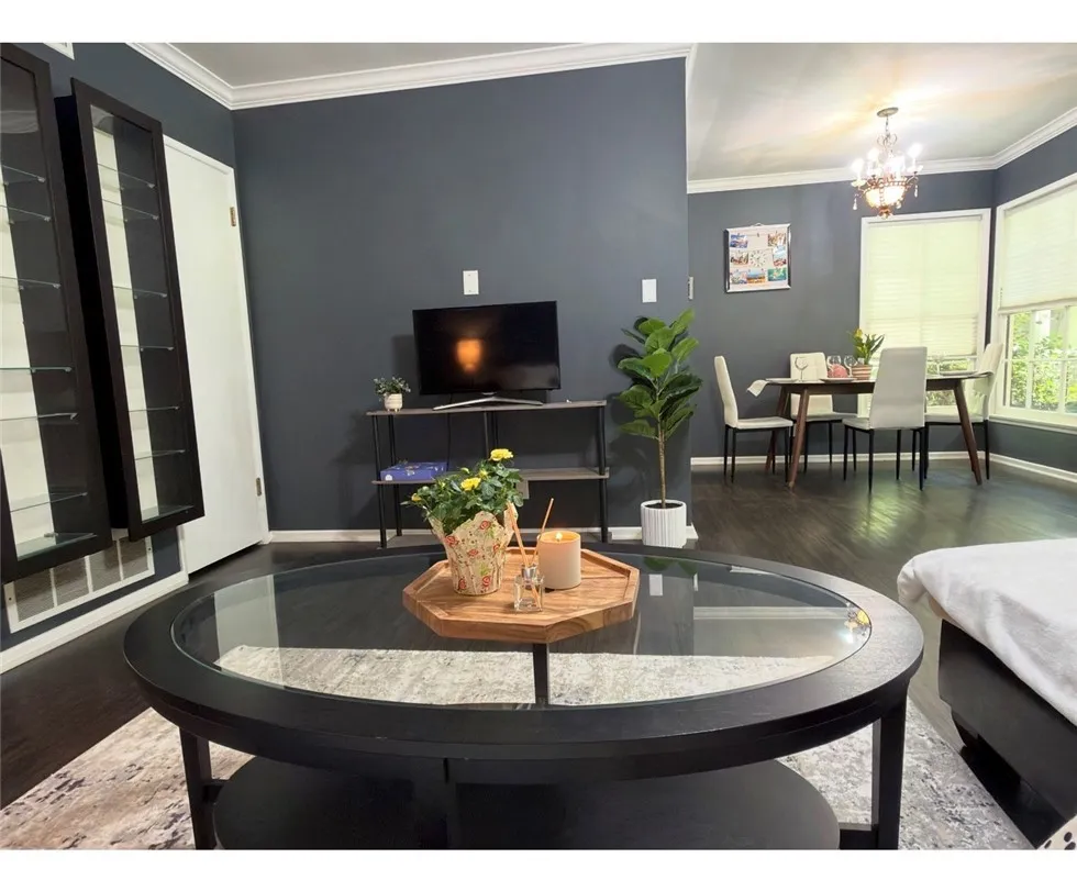 1122 N Louise Street Unit E, Glendale, CA 91207 - Photo 3 of 15, Glendale, CA