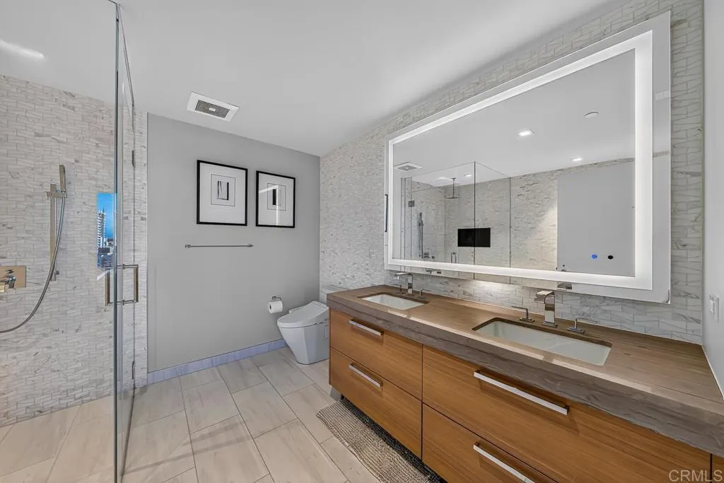 https://cdn.realtyfeed.com/cdn/127/306763987/d791123ad0d78fa0f32f927a2f61813b.webp