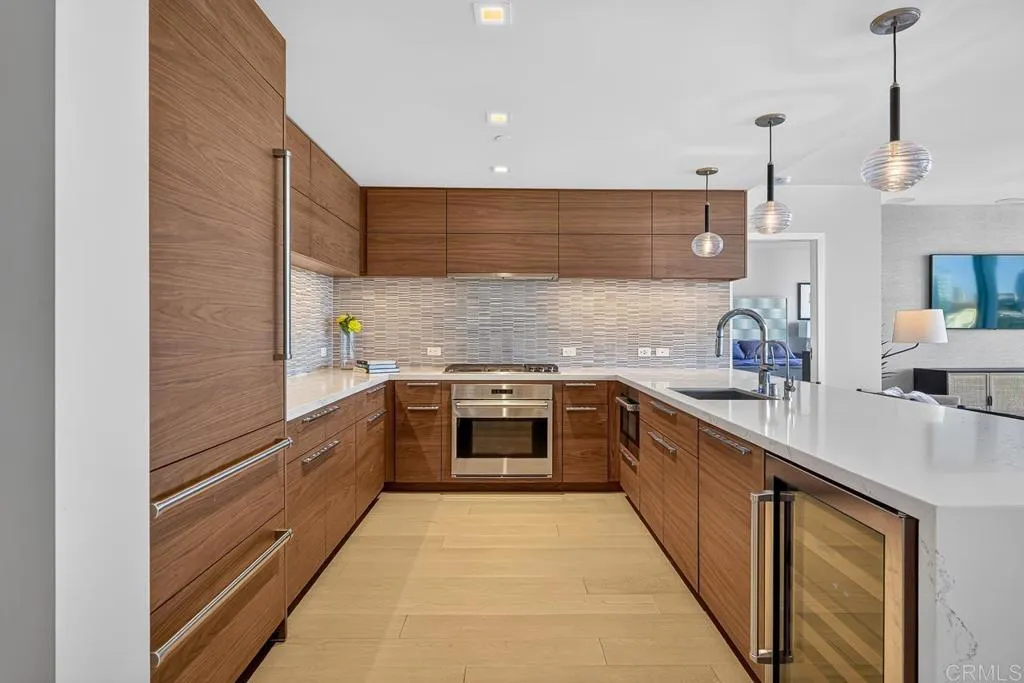 https://cdn.realtyfeed.com/cdn/127/306763987/f7a4525513e388cfe6a241adfcf6f986.webp