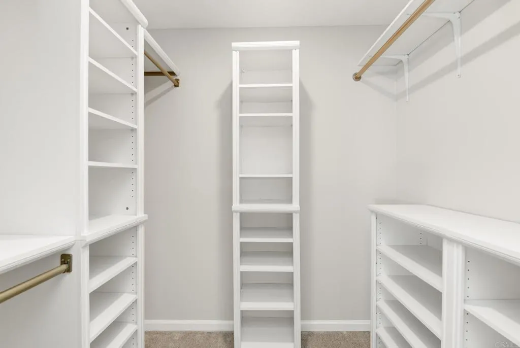 https://cdn.realtyfeed.com/cdn/127/306763989/267b3f00ae8e6094f368705b92f4073a.webp