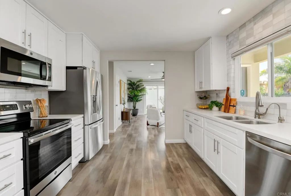 https://cdn.realtyfeed.com/cdn/127/306763989/78707d47e8e38d1174f3f85f38e097a6.webp