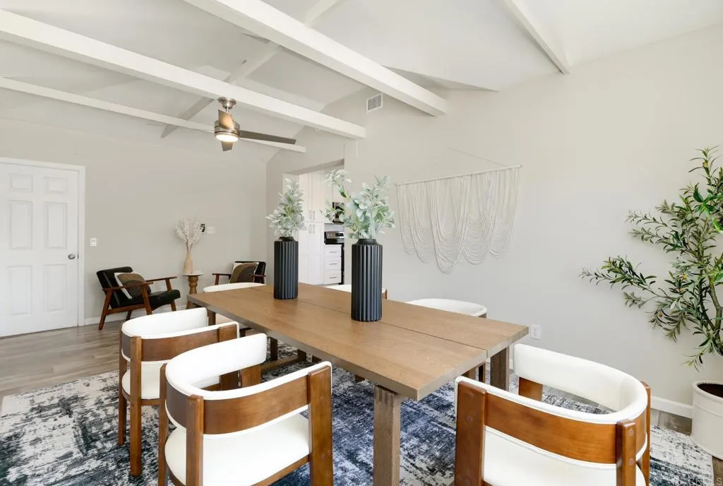 https://cdn.realtyfeed.com/cdn/127/306763989/91ad7f0d702a74ac3ef164d6cd57cc69.webp