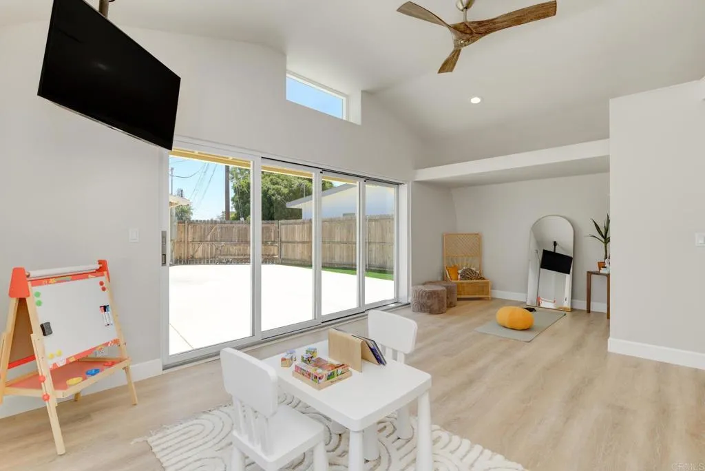 https://cdn.realtyfeed.com/cdn/127/306763989/b2e6ba51415a847e806f558224b8fa80.webp