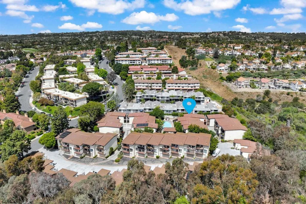 2402 Altisma Way, Carlsbad, CA 92009 - Photo 2 of 50, Carlsbad, CA