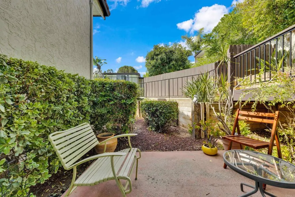 https://cdn.realtyfeed.com/cdn/127/306763992/419b1e2966a8c5ffb0fa7f0b6f1e9801.webp