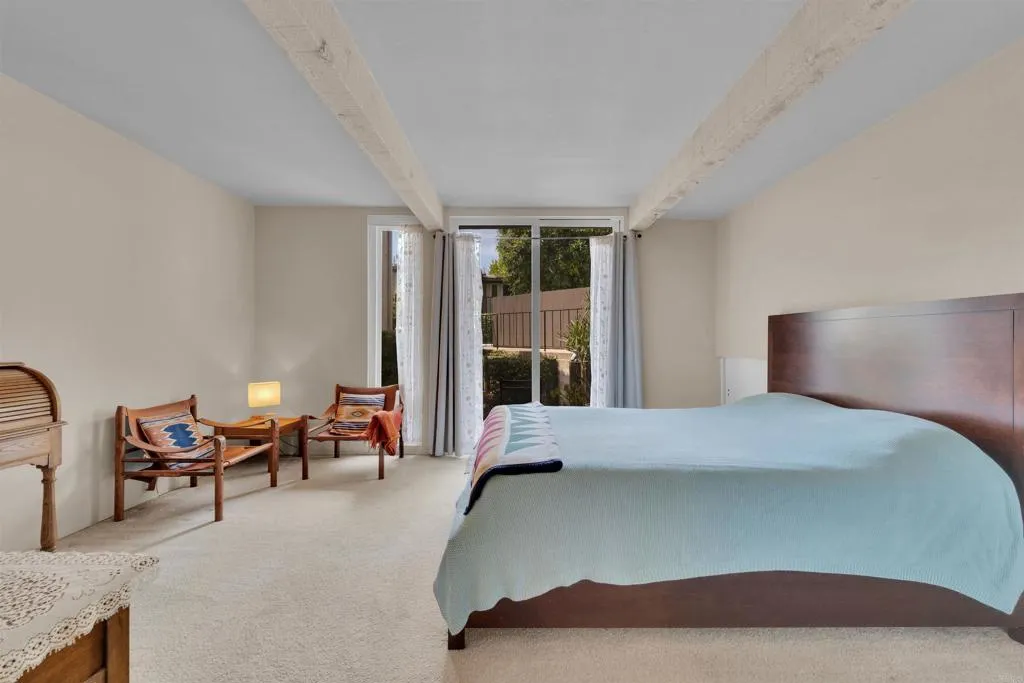https://cdn.realtyfeed.com/cdn/127/306763992/7aa604917f249444d40299254270cf11.webp