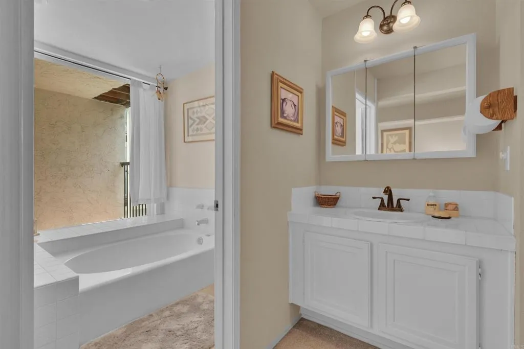 https://cdn.realtyfeed.com/cdn/127/306763992/d577a1baf96a6f294925e886728ba57f.webp