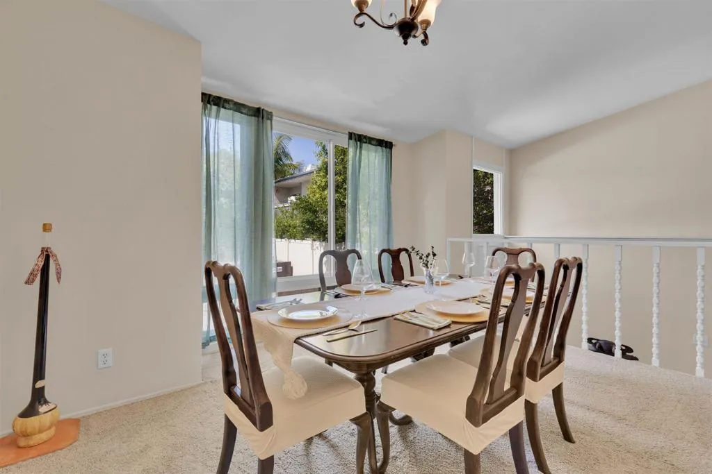https://cdn.realtyfeed.com/cdn/127/306763992/f06a377a992664100834c4278d7c69ea.webp