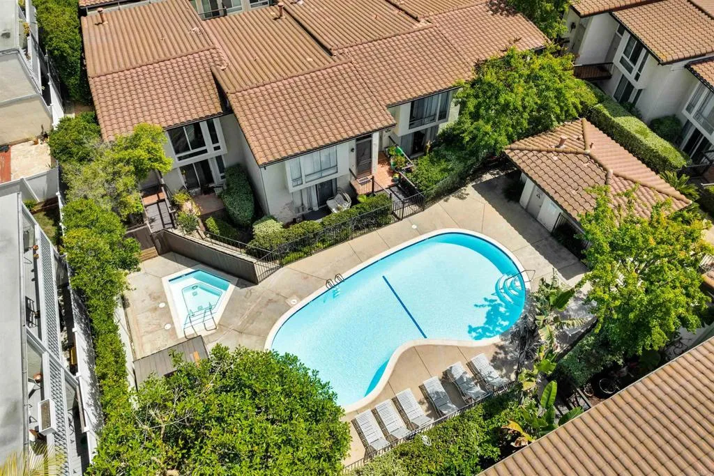 2402 Altisma Way, Carlsbad, CA 92009 - Photo 4 of 50, Carlsbad, CA
