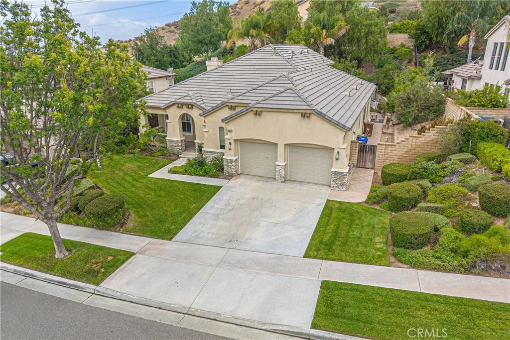 Saugus, CA 91390