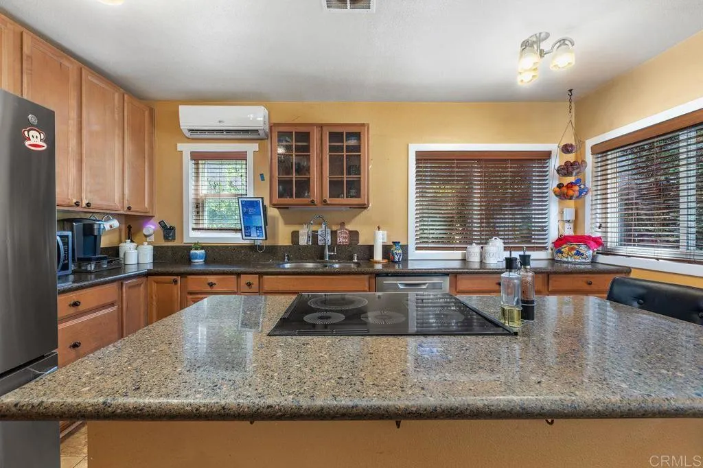 https://cdn.realtyfeed.com/cdn/127/306764020/34492fd98dc6c55ded8e42e73c6723eb.webp
