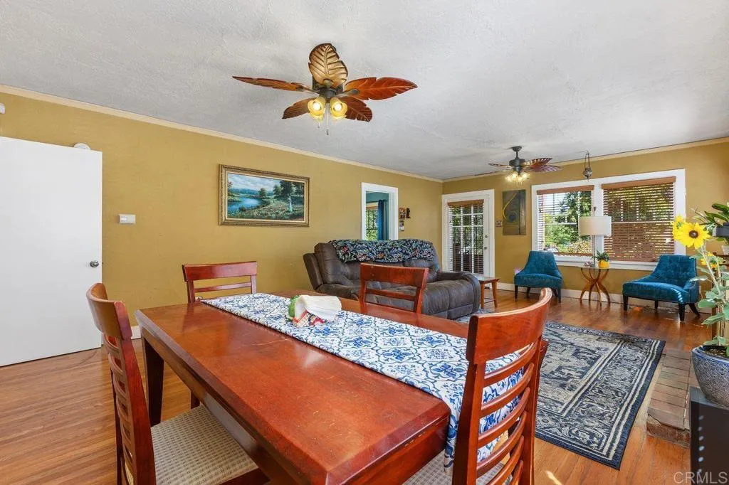 https://cdn.realtyfeed.com/cdn/127/306764020/54f664becd7c8fd4b1478d154634a42d.webp