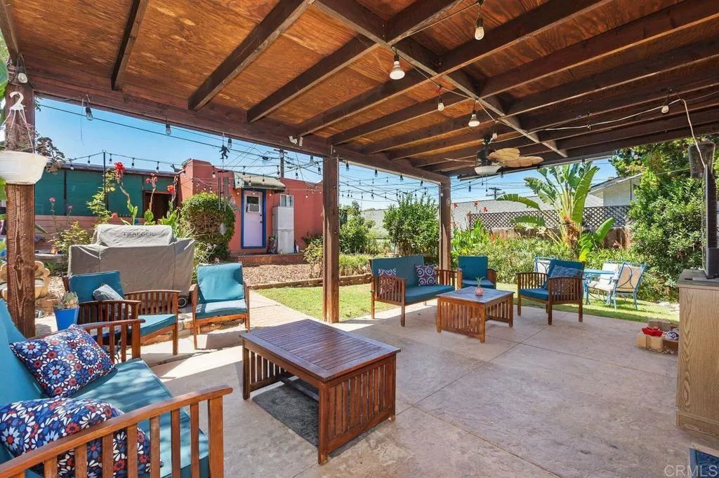 https://cdn.realtyfeed.com/cdn/127/306764020/c92fcb75faca6b219000bc5b5b595412.webp