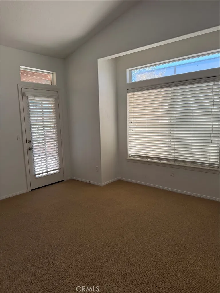11236 Country Club Drive, Apple Valley, CA 92308 - Photo 5 of 11, Apple Valley, CA