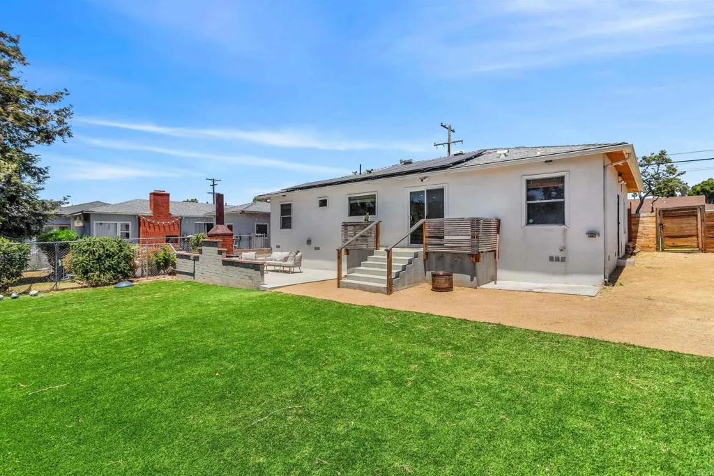 https://cdn.realtyfeed.com/cdn/127/306764084/1bb6140ba8f185a375e8cedd1d1d6c53.webp
