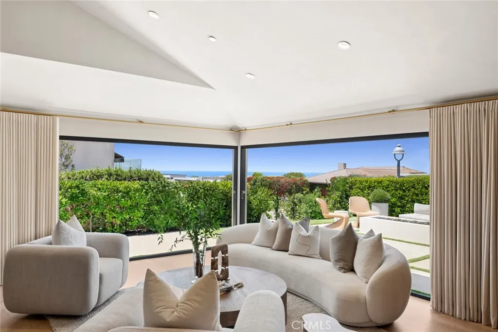 1120 White Sails Way, Corona del Mar, CA 92625 - Photo 4 of 27, Corona Del Mar, CA