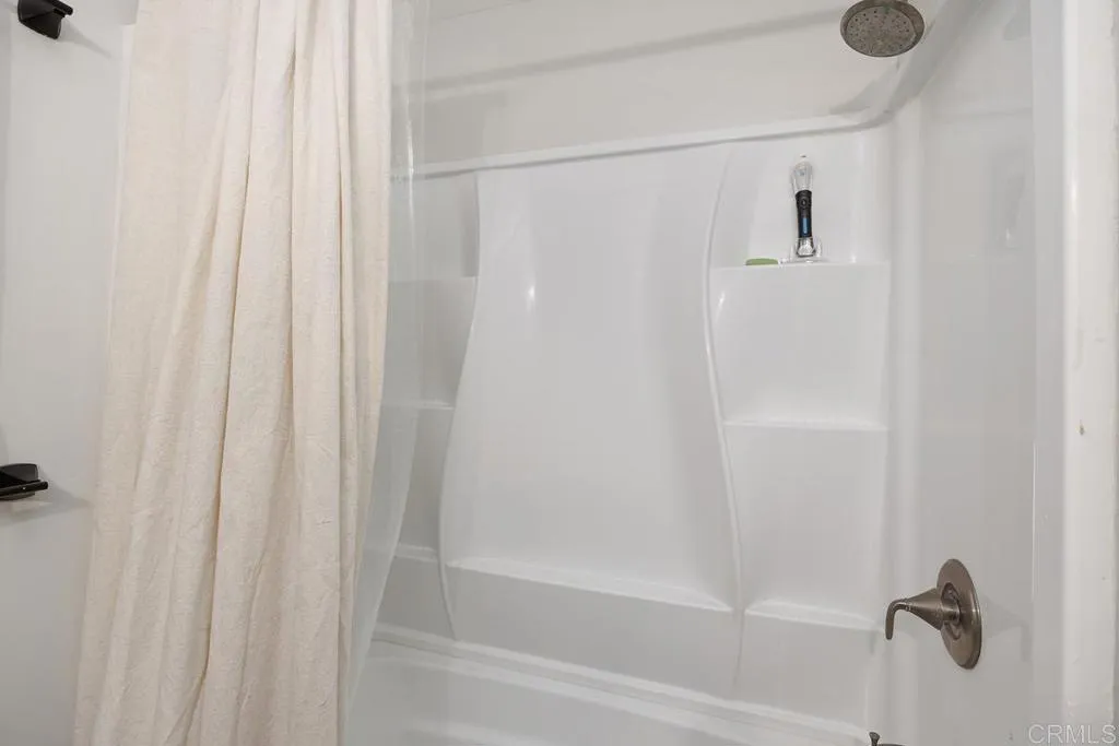 Photo #17: PTP2605184 Listing: Photo #17
