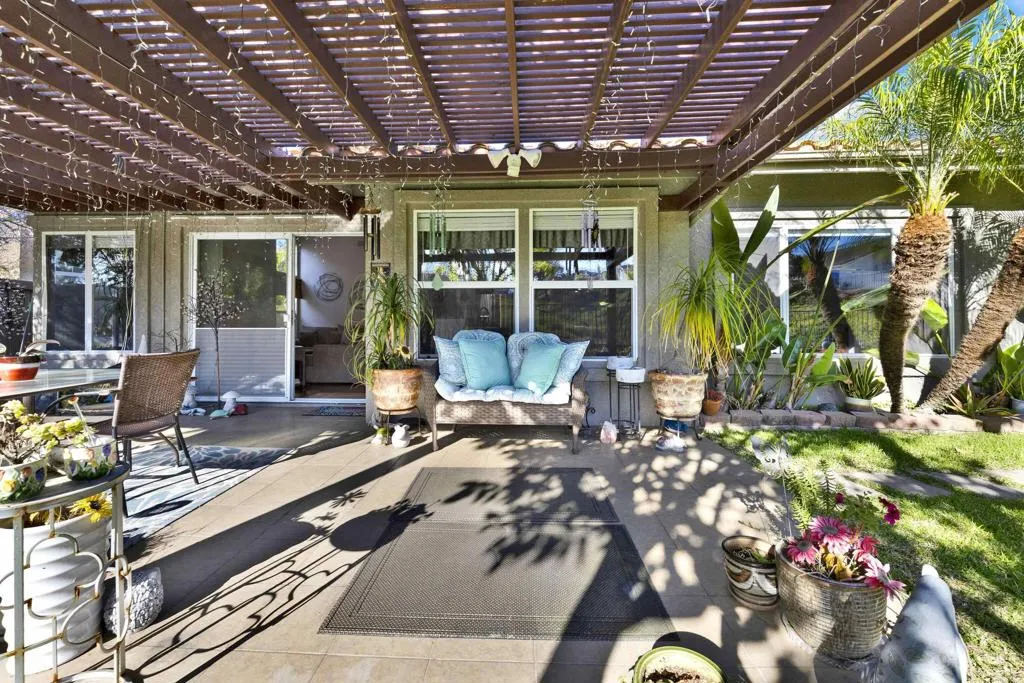 https://cdn.realtyfeed.com/cdn/127/306764175/72b09c8f347b1c5453fdb7be5f35e9dc.webp