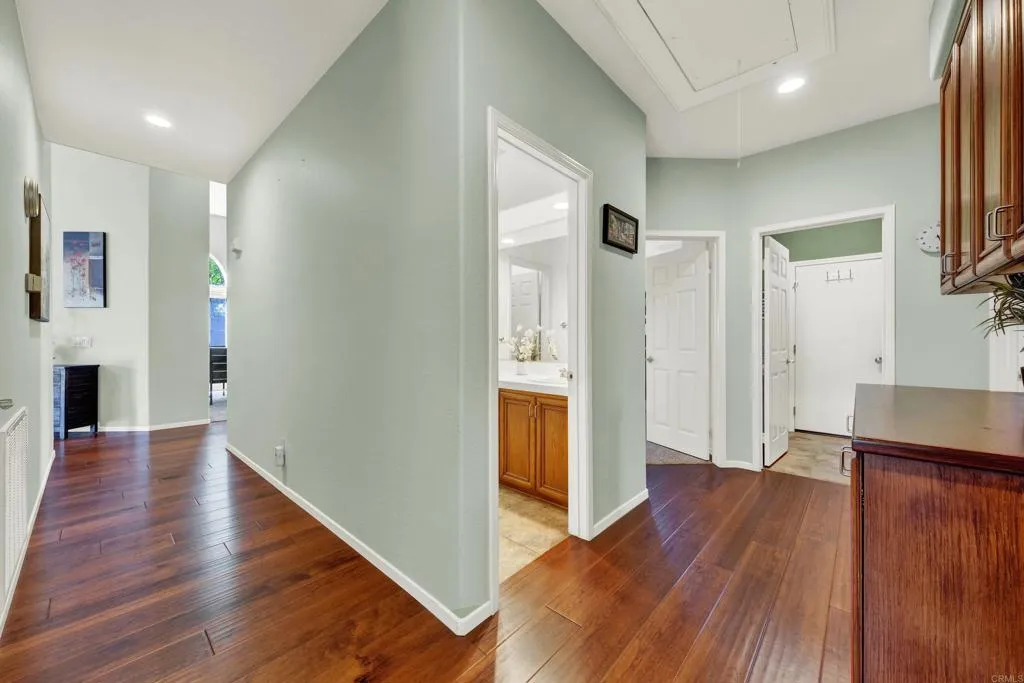 https://cdn.realtyfeed.com/cdn/127/306764175/ba5ba5edb58b0499ab3be5094b4958d7.webp