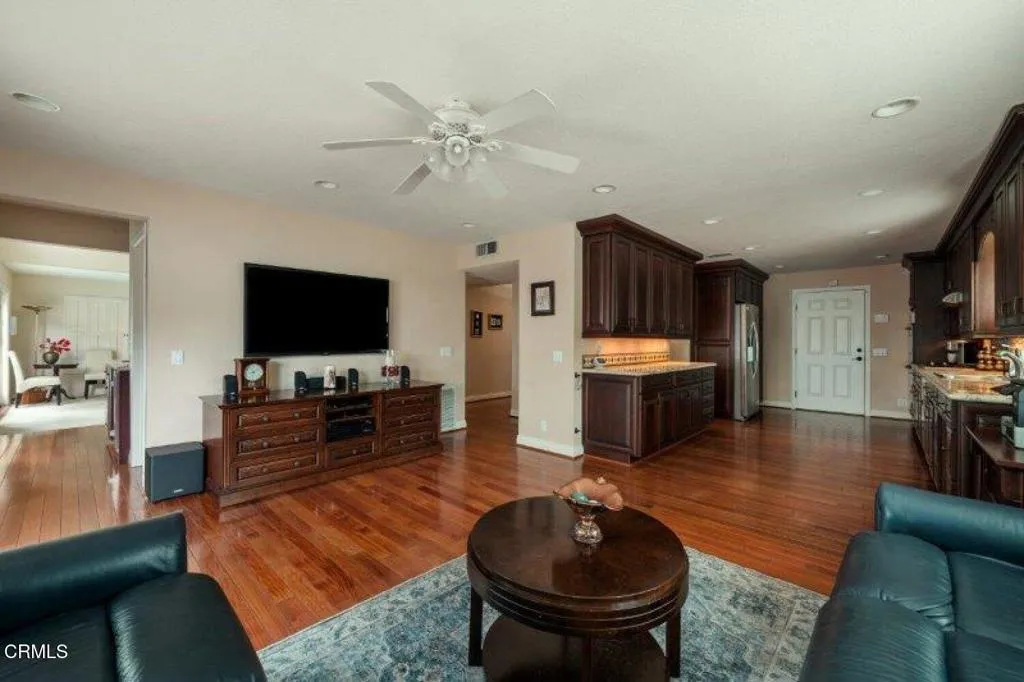 3911 Park Vista Place, La Crescenta, CA 91214 - Photo 5 of 40, La Crescenta, CA