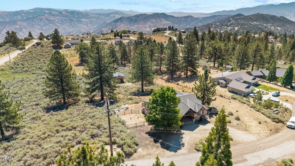 25620 High Rock Court, Tehachapi, CA 93561 - Photo 5 of 48, Tehachapi, CA
