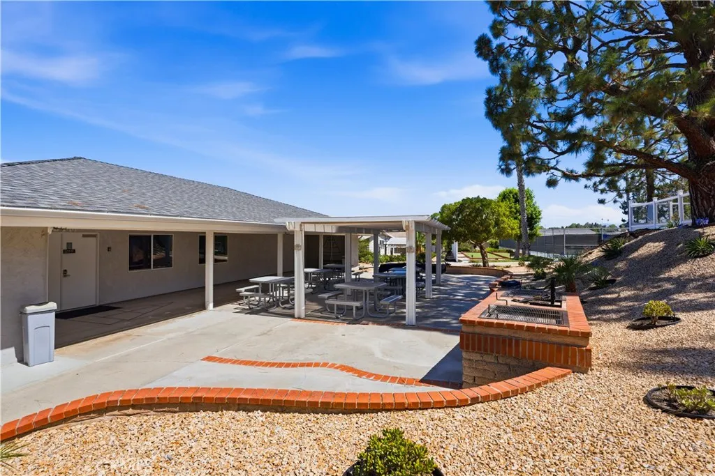 https://cdn.realtyfeed.com/cdn/127/306764236/12ded77fc22131b5b095916582b226a3.webp