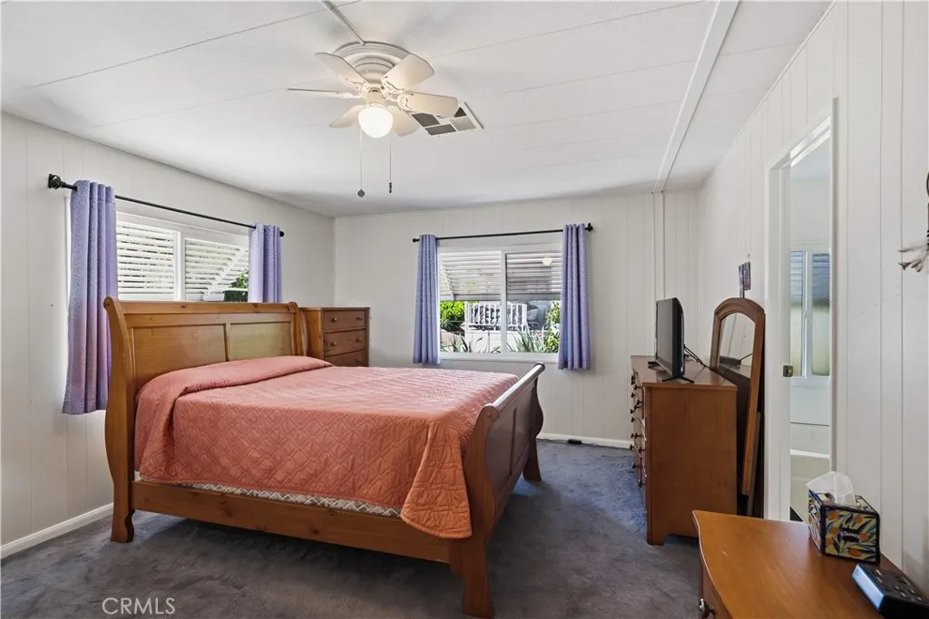 https://cdn.realtyfeed.com/cdn/127/306764236/7ce762e7a1b3da5f91e390a0c7c3ceda.webp
