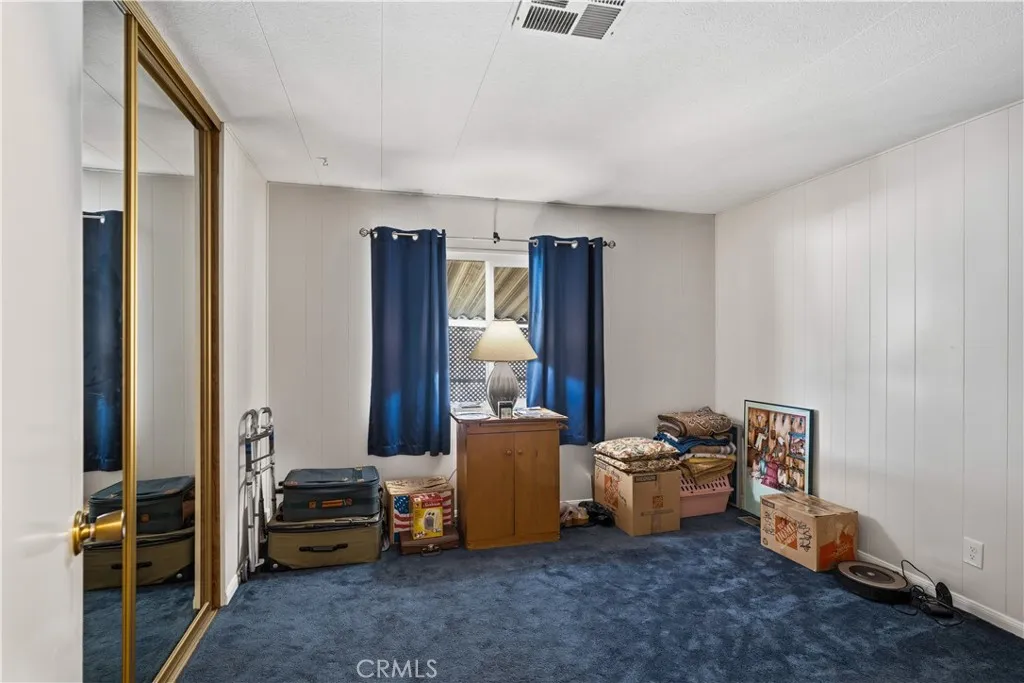 https://cdn.realtyfeed.com/cdn/127/306764236/7d8a7d8ea45633c5cdac82ca5f7f7e80.webp
