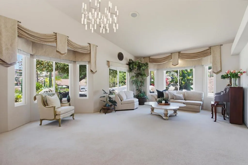 https://cdn.realtyfeed.com/cdn/127/306764239/6e2c111785f0f1a5587245d5317e333a.webp