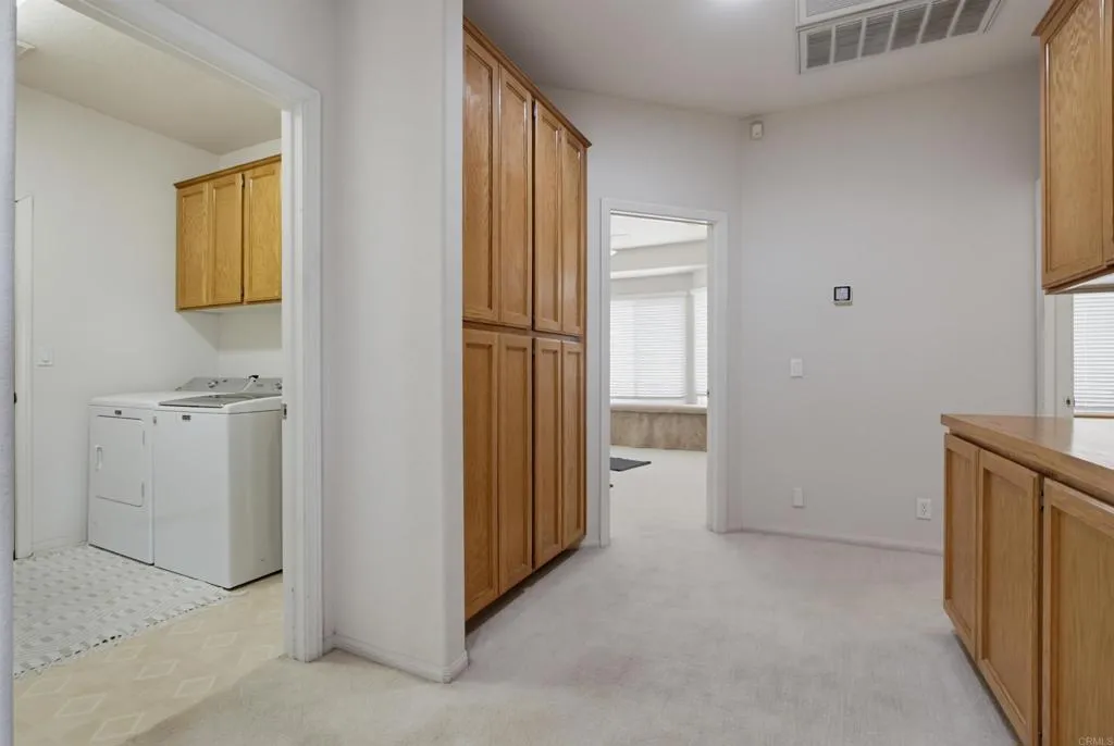 https://cdn.realtyfeed.com/cdn/127/306764239/70833aab62368445abf605a92c8a995a.webp