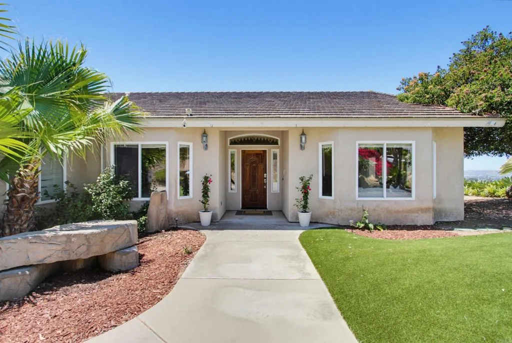 737 Camelot Parkway, El Cajon, CA 92019 - Photo 3 of 57, El Cajon, CA