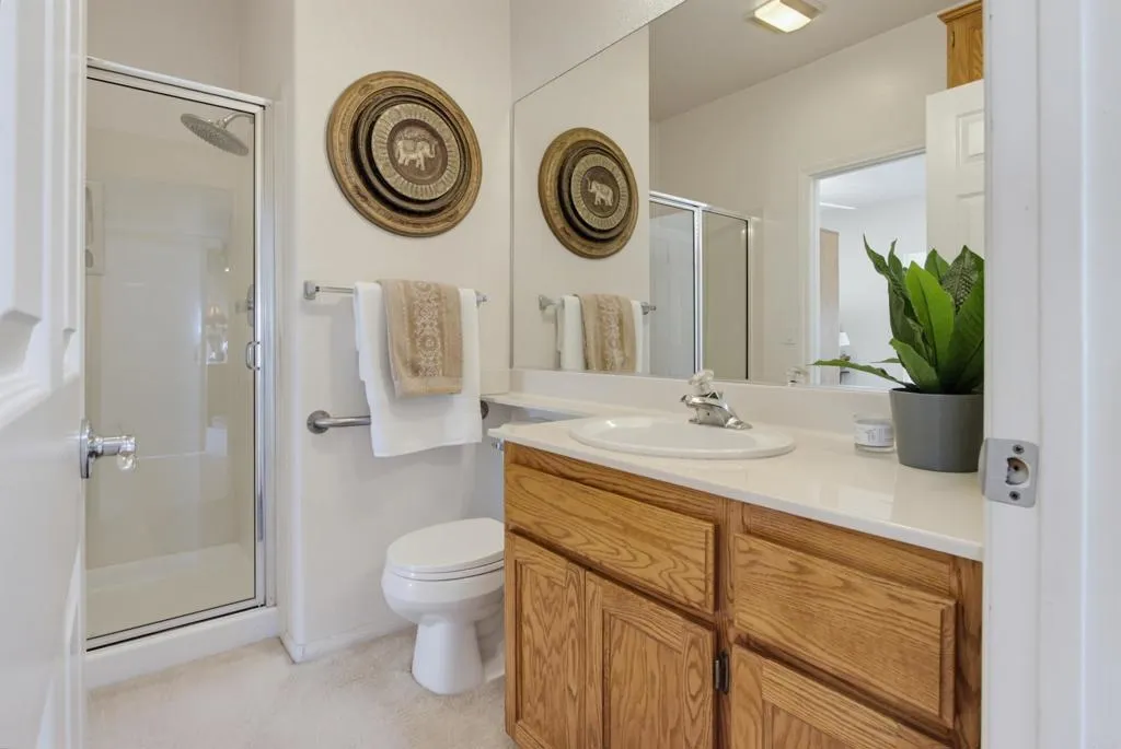 https://cdn.realtyfeed.com/cdn/127/306764239/acc4e4a1459ebdaaf9f6ddf6c218aef6.webp