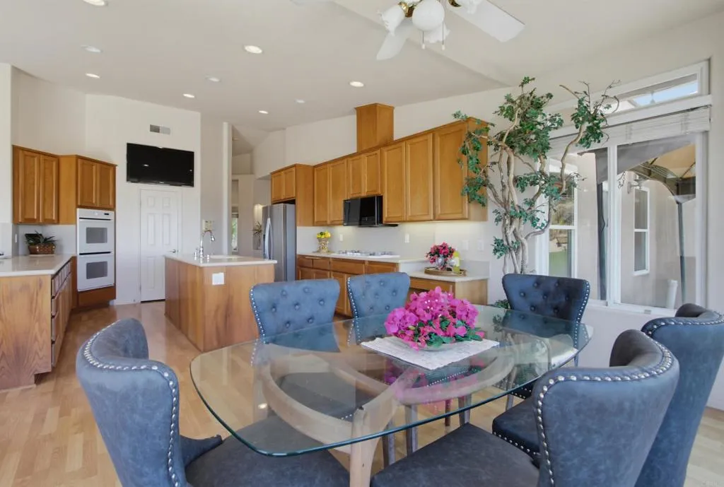 https://cdn.realtyfeed.com/cdn/127/306764239/b618ac3c1d6a9e2e9cfcfe3e53ab4d69.webp