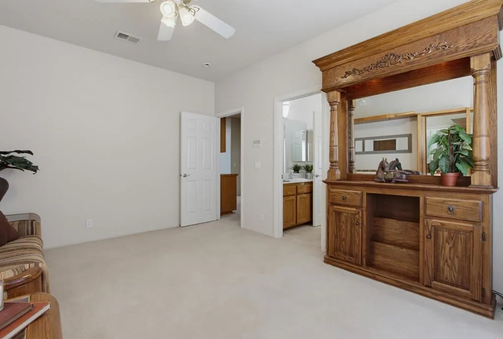 https://cdn.realtyfeed.com/cdn/127/306764239/cd5a0f28b2f3cda308849e579fd36630.webp