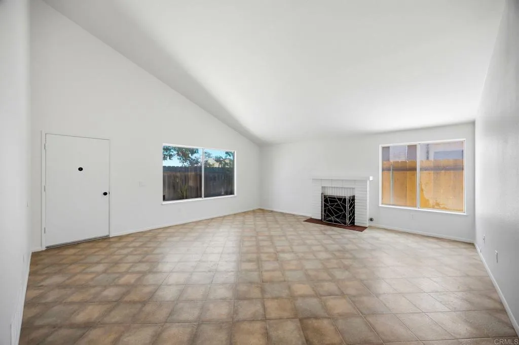 https://cdn.realtyfeed.com/cdn/127/306764261/0541c359cc8d4748ce751d9cb14af4d5.webp
