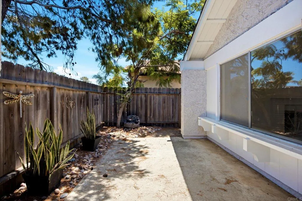 https://cdn.realtyfeed.com/cdn/127/306764261/1aeff50fb44189c3d3fc5773955f024e.webp