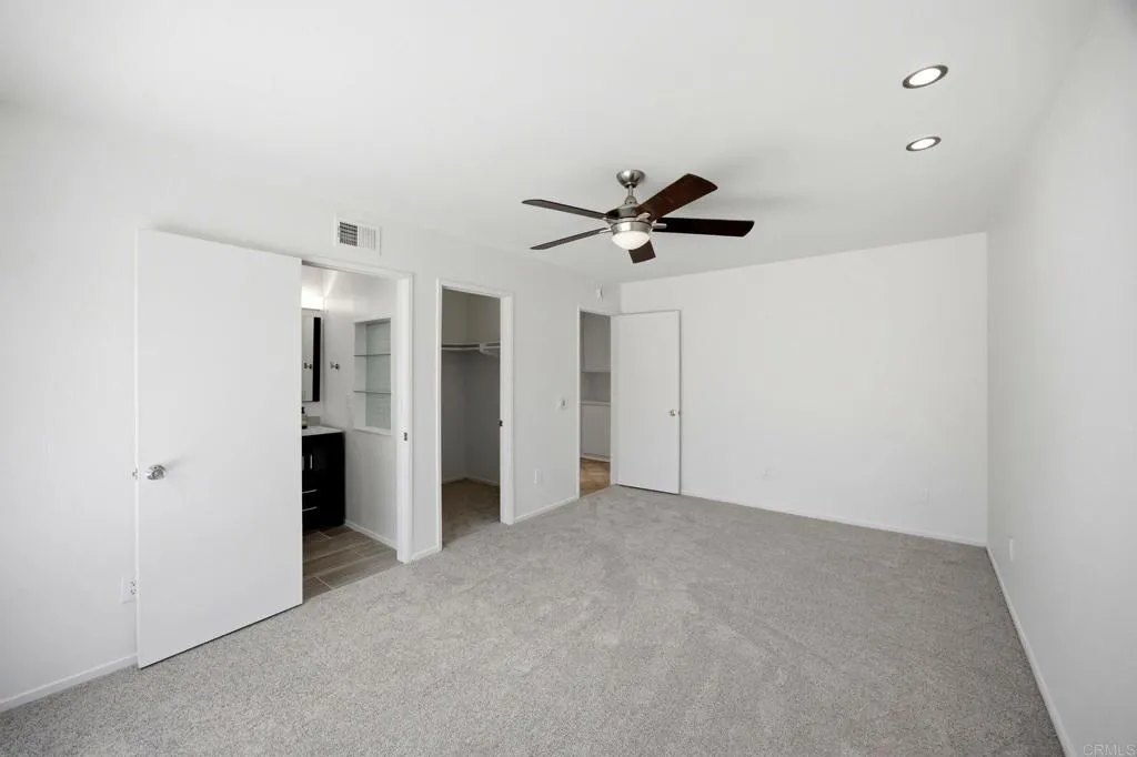 https://cdn.realtyfeed.com/cdn/127/306764261/ec4ff3e9dc47d9f7d612b45e2081f6b5.webp