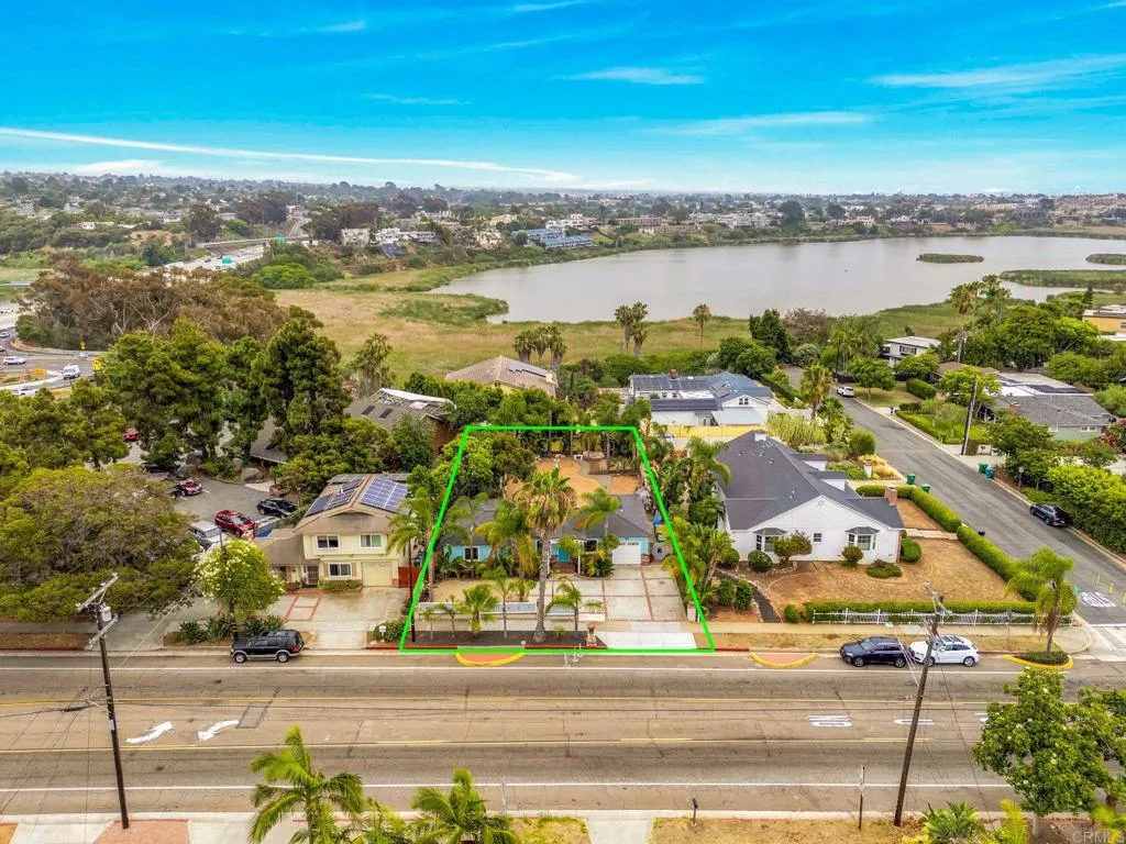 https://cdn.realtyfeed.com/cdn/127/306764268/2c915d81a7d371d831ae66265031619f.webp