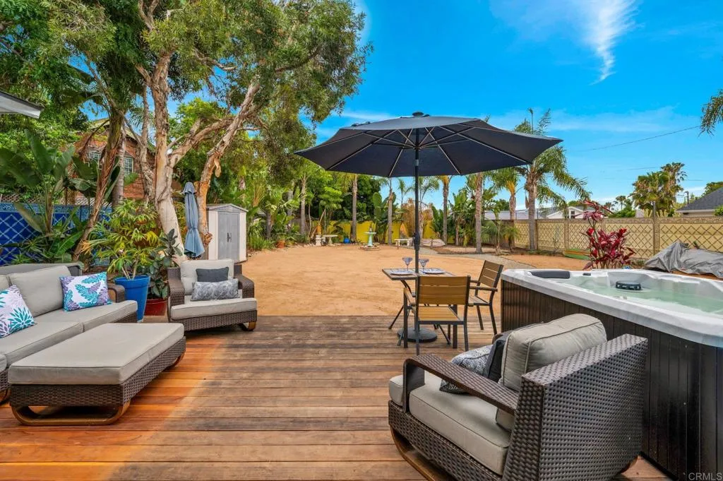 https://cdn.realtyfeed.com/cdn/127/306764268/9fc1eed5722bc09f3f5f62c3b45c0da0.webp