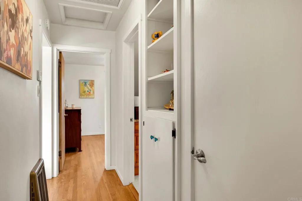 https://cdn.realtyfeed.com/cdn/127/306764268/bea167fa8b1d650a646e35e6ebea386c.webp