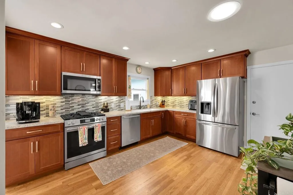 https://cdn.realtyfeed.com/cdn/127/306764268/ea2b976e1683fc4970b52f5032c70834.webp