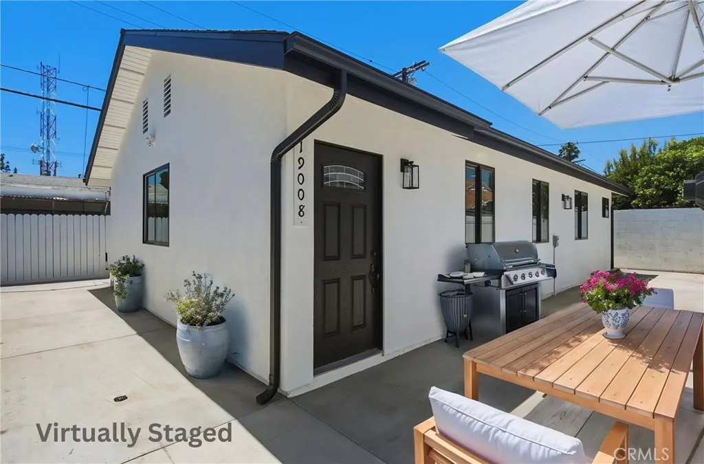 19008 Hartland, Reseda, CA 91335 - Main photo, Reseda, CA