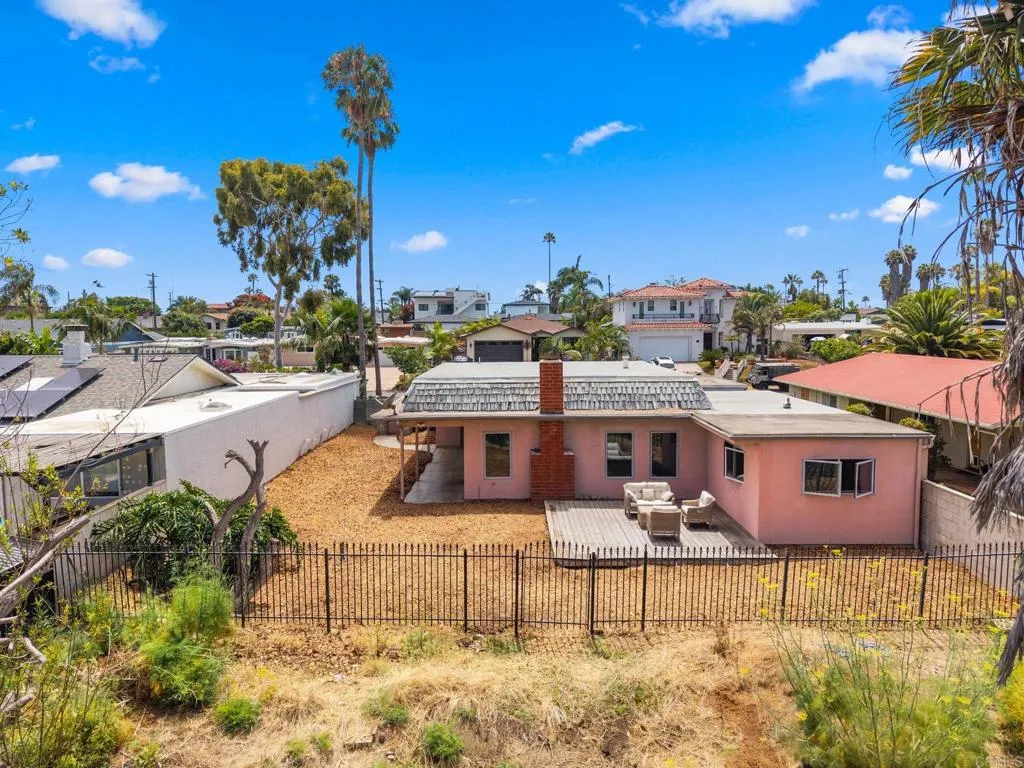 https://cdn.realtyfeed.com/cdn/127/306764331/da083e750e2ccf8d5e30c951372a7d34.webp